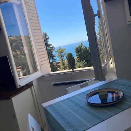 'La Villa Hygie' Cozy Appartement, Vue Mer مينتون المظهر الخارجي الصورة